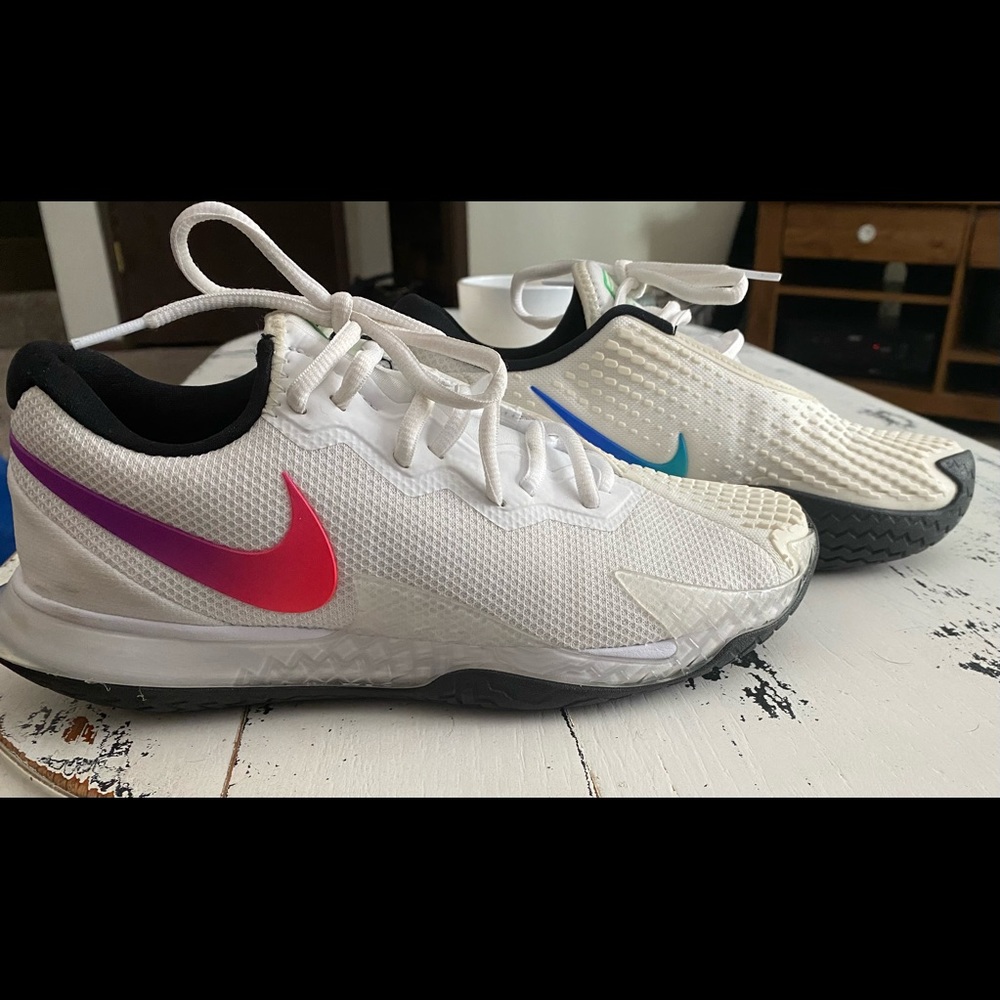 Women’s Nike Women Court Air Zoom Vapor Cage, size 8 - Picture 1 of 5